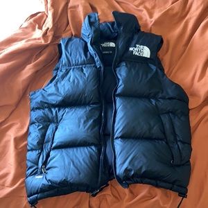 The North face puffer jacket vest men small